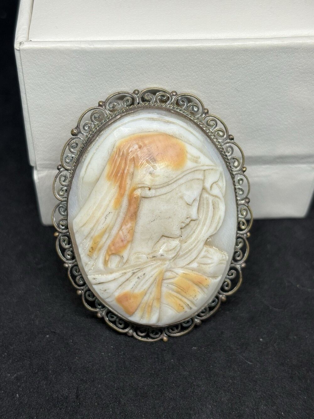 Antique Virgin Mary Madonna Shell Cameo Pendant Silver Tone Filigree Religious